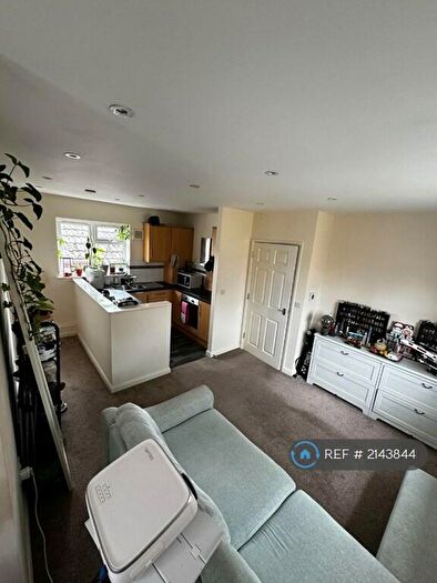 1 Bedroom Flat To Rent In Turtlegate Avenue, Bristol, BS13