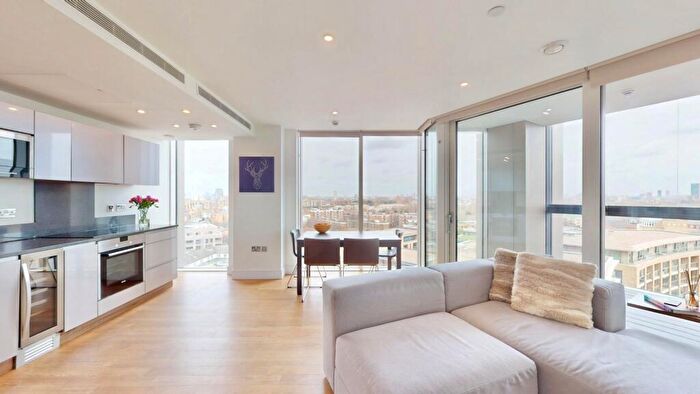 1 Bedroom Apartment For Sale In Surrey Quays Road, London, SE16