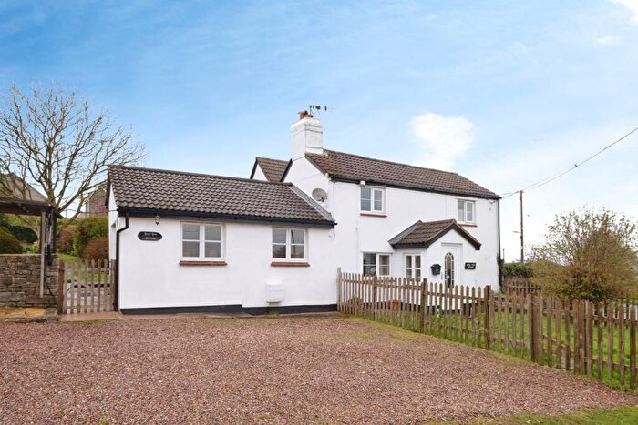 3 Bedroom Semi Detached House For Sale In Beech Way, Bream, Lydney, GL15