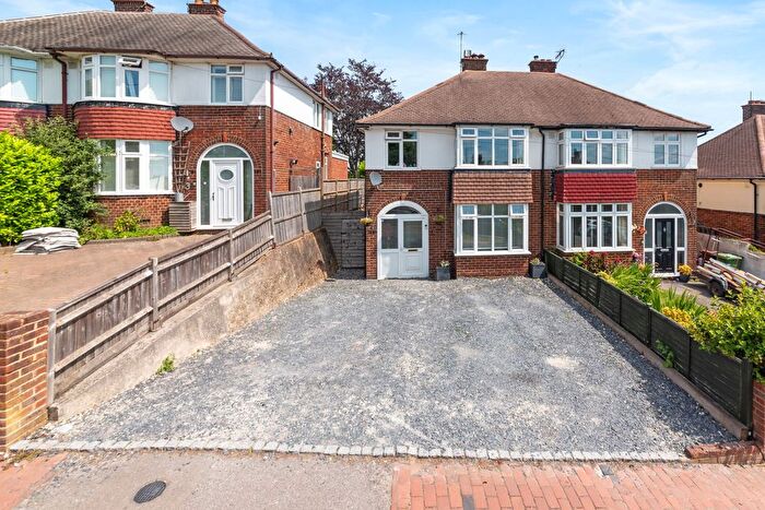 3 Bedroom Semi Detached House For Sale In Highfield Road, Tunbridge Wells, TN4