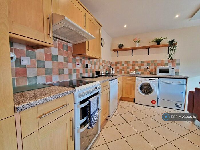 1 Bedroom Flat To Rent In Icknield Way, Ivinghoe, Leighton Buzzard, LU7