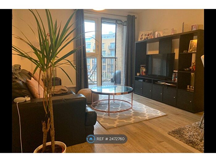 1 Bedroom Flat To Rent In Palladian Court, Croydon, CR0