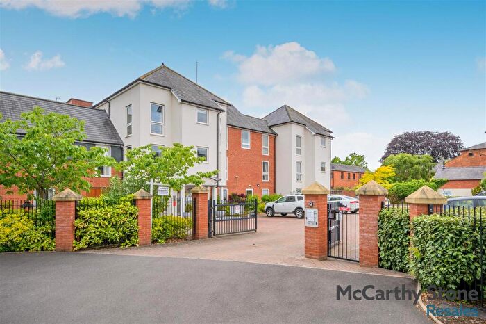 2 Bedroom Apartment For Sale In Jackson Place, Fields Park Drive, Alcester, Warwickshire, B49