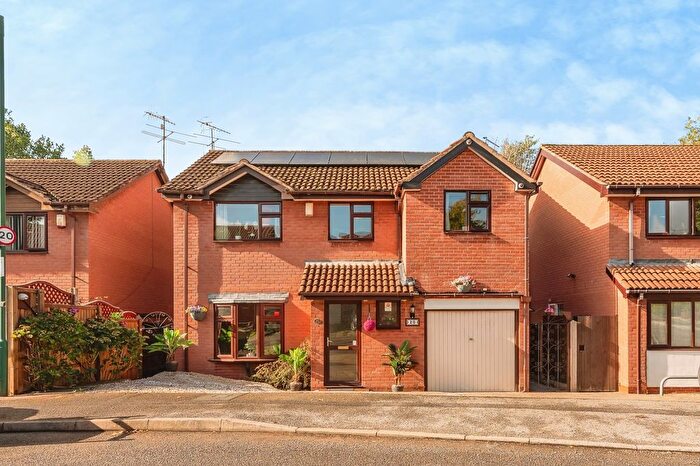 4 Bedroom Detached House For Sale In Poplar Avenue, Nottingham, Nottinghamshire, NG5