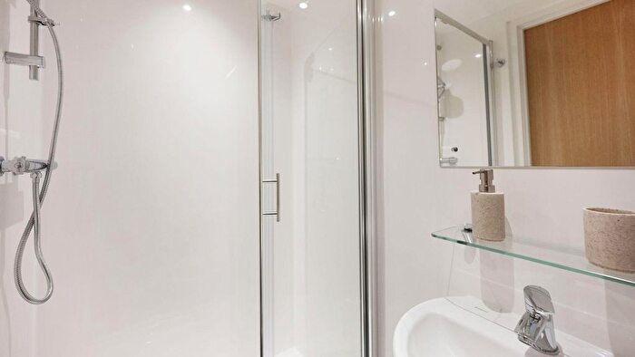 Studio To Rent In East Newington Place, Newington, Edinburgh, EH9