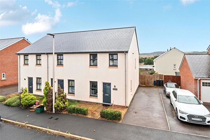 2 Bedroom End Of Terrace House For Sale In Tarka Way, Crediton, Devon, EX17