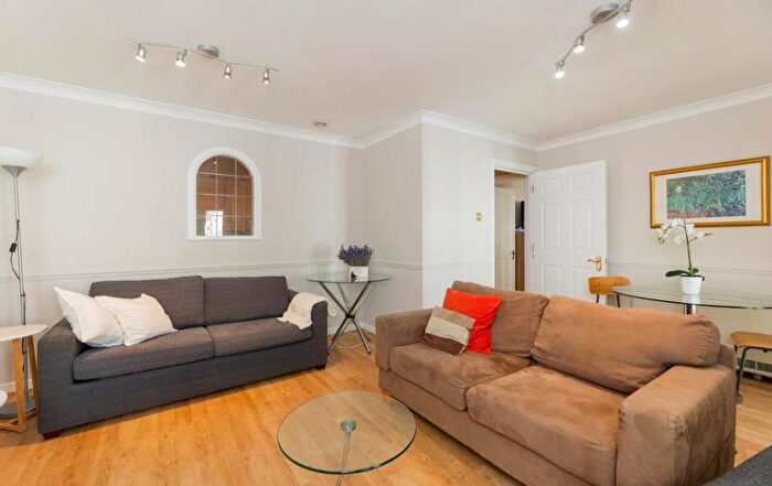 1 Bedroom Apartment To Rent In Balcombe Street, Marylebone, London, NW1