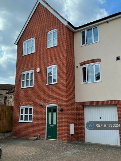 3 Bedroom End Of Terrace House To Rent In Fishergate, Norwich, NR3
