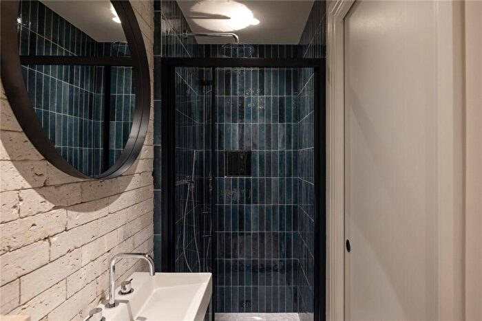 3 Bedroom Duplex For Sale In Howitt Road, Belsize Park, London, NW3