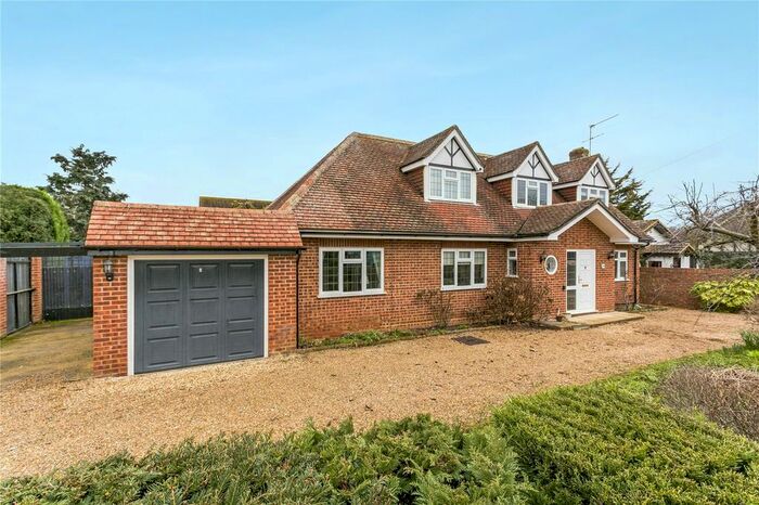3 Bedroom Detached House For Sale In Monkey Island Lane, Bray, Maidenhead, Berkshire, SL6