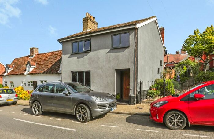 3 Bedroom Semi Detached House For Sale In Fore Street, Framlingham, Woodbridge, IP13