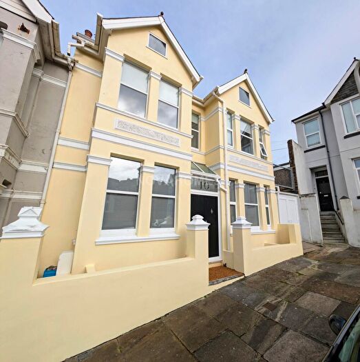 2 Bedroom End Of Terrace House For Sale In Winston Avenue, Mutley, PL4