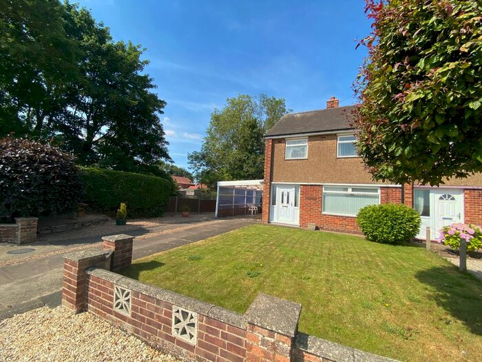 3 Bedroom Semi-Detached House For Sale In Adlingfleet, Goole, DN14