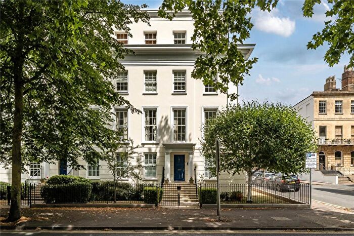2 Bedroom Apartment For Sale In Wellington Place, London Road, Cheltenham, GL52