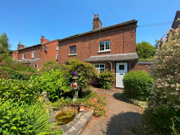 2 Bedroom Cottage To Rent In Babbington, Nottingham, NG16