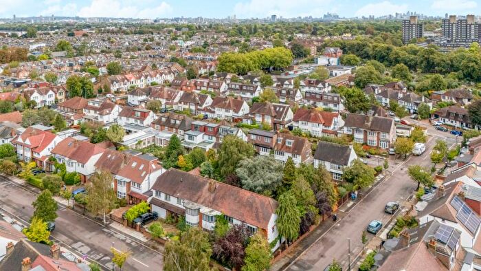 5 Bedroom Semi-Detached House For Sale In Gordon Avenue, East Sheen, SW14