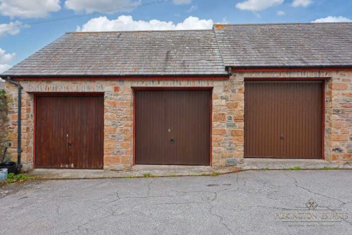 2 Bedroom Flat For Sale In Durnford Street, Plymouth, Devon, PL1
