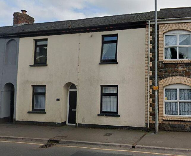 5 Bedroom Terraced House For Sale In Calf Street, Torrington, Devon, EX38
