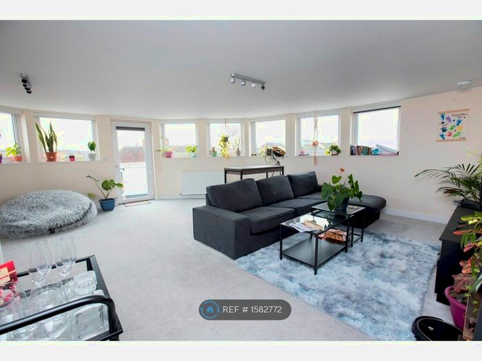 1 Bedroom Flat To Rent In The Grosvenor, Newmarket, CB8