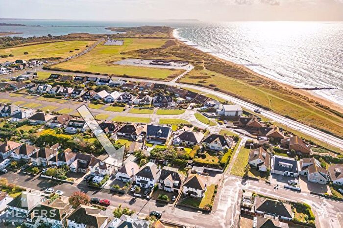 3 Bedroom Detached House For Sale In Solent Road, Hengistbury Head, BH6