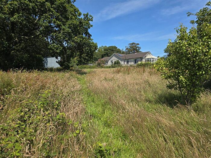 3 Bedroom Bungalow For Sale In Brazzacott, North Petherwin, PL15