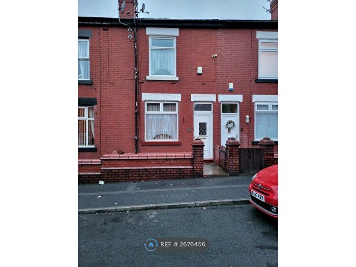2 Bedroom Terraced House To Rent In Tom Shepley Street, Hyde, SK14
