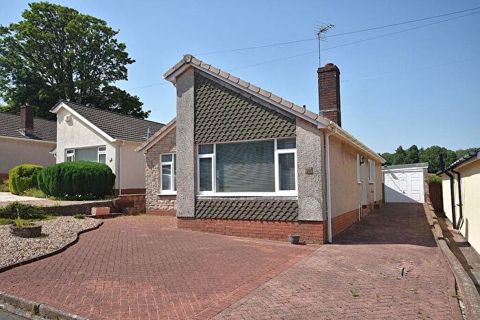 3 Bedroom Detached House For Sale In Greave Close, Wenvoe, CF5