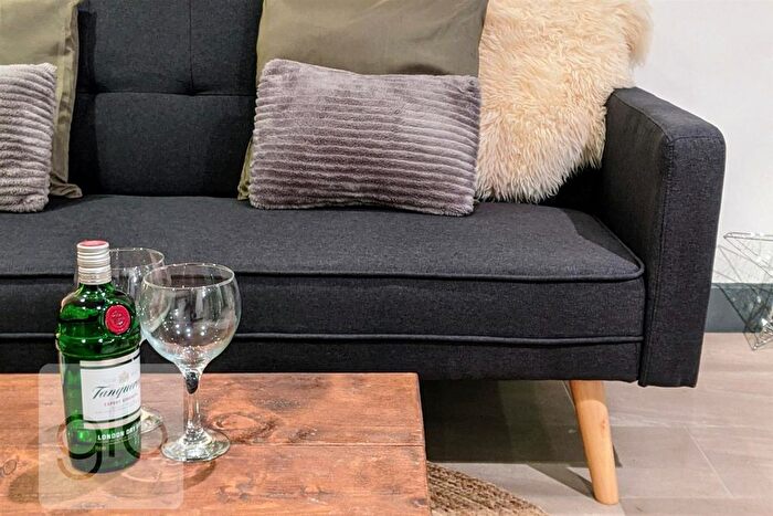 1 Bedroom Property To Rent In Paynes Lane, Hillfields, Coventry, CV1