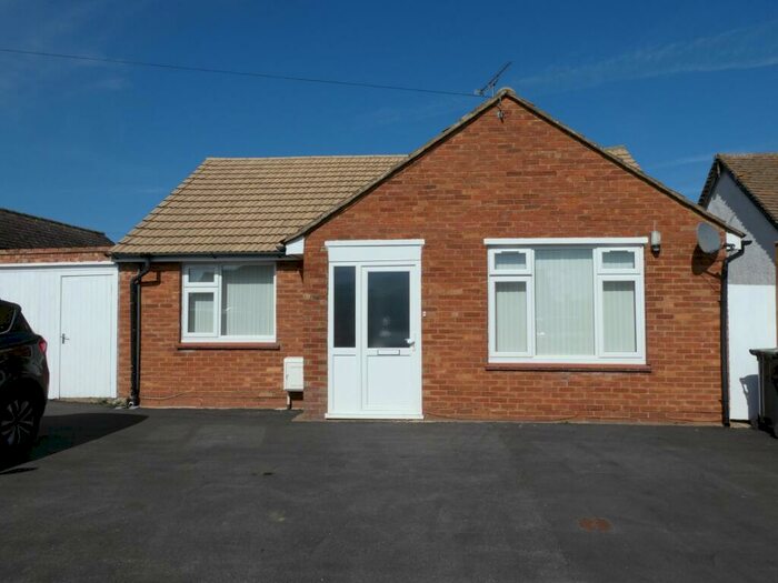 2 Bedroom Detached Bungalow To Rent In Wolseley Avenue, Herne Bay, CT6