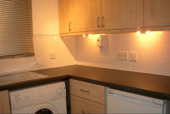 1 Bedroom Flat To Rent In Bridlington Spur, Cippenham, Slough SL1