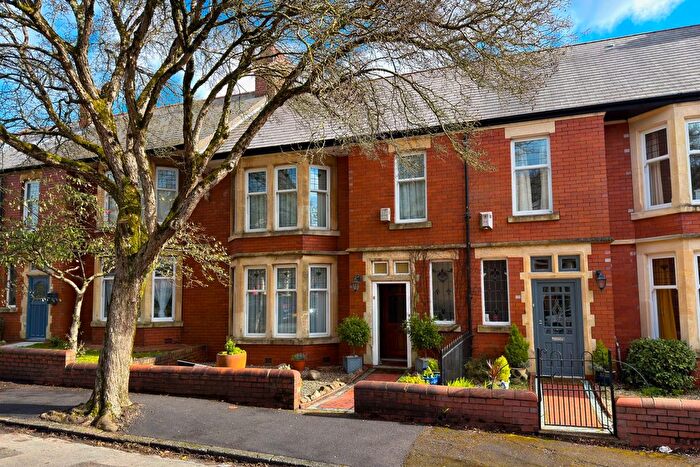 4 Bedroom Terraced House For Sale In Llwyn-Y-Grant Place, Penylan, CF23