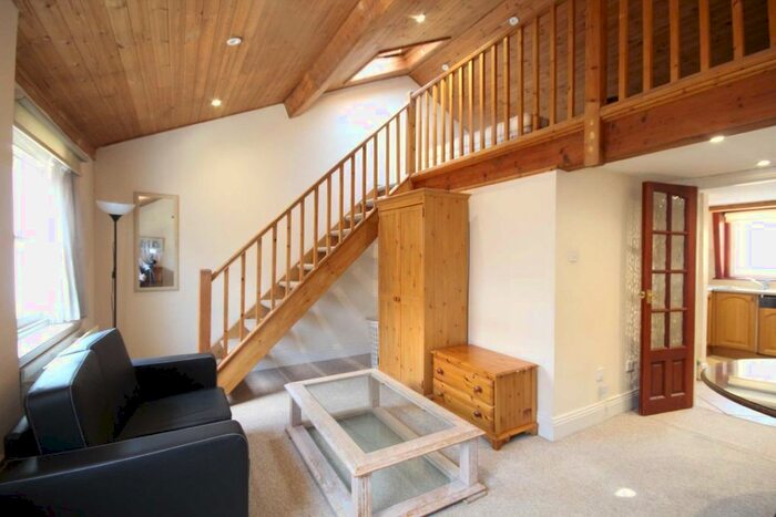 1 Bedroom Flat To Rent In Marchmont Street, London, WC1N