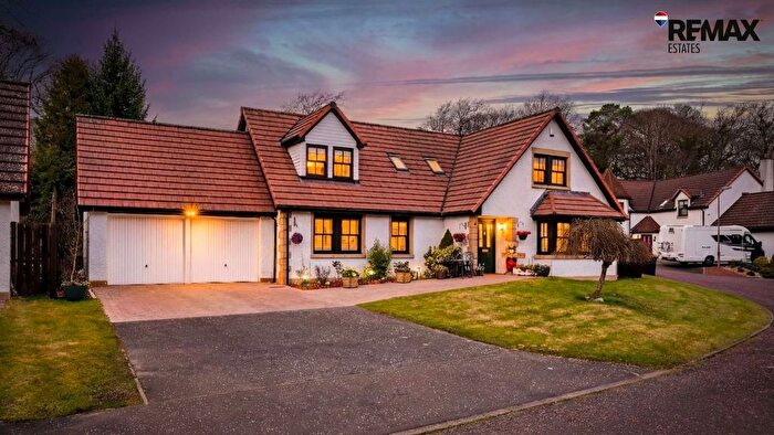 4 Bedroom Detached House For Sale In Alice Bank, West Calder, EH55