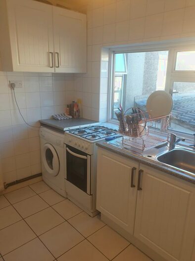 2 Bedroom Flat To Rent In Stoney Stanton Road, Coventry CV6