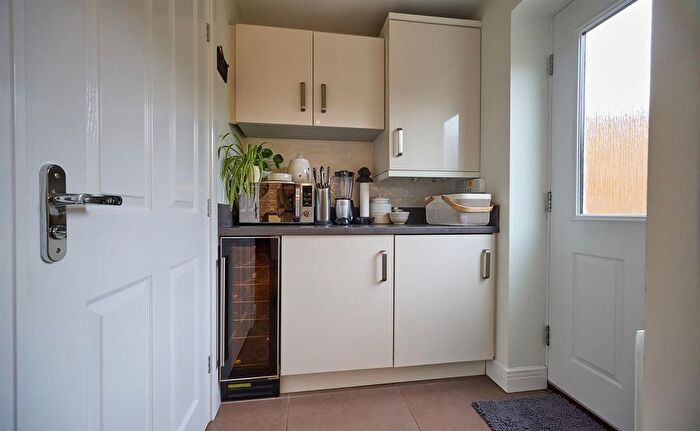 4 Bedroom Detached House To Rent In Frezenberg Close, Burbage, LE10