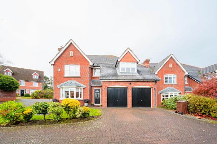 4 Bedroom Detached House To Rent In Wimbrick Close, Ormskirk, L39