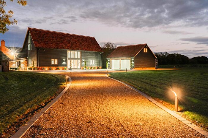 4 Bedroom Barn Conversion For Sale In Hill Common, Great Ellingham, NR17