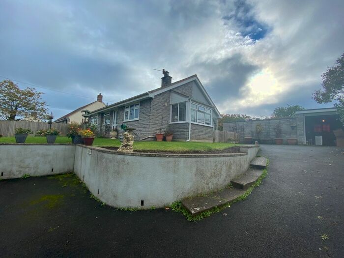 2 Bedroom Detached Bungalow To Rent In Load Pool, Othery, Bridgwater TA7