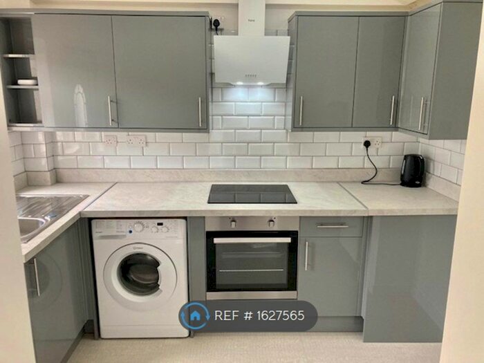 2 Bedroom End Of Terrace House To Rent In Strathaven Road, Stonehouse, Larkhall, ML9