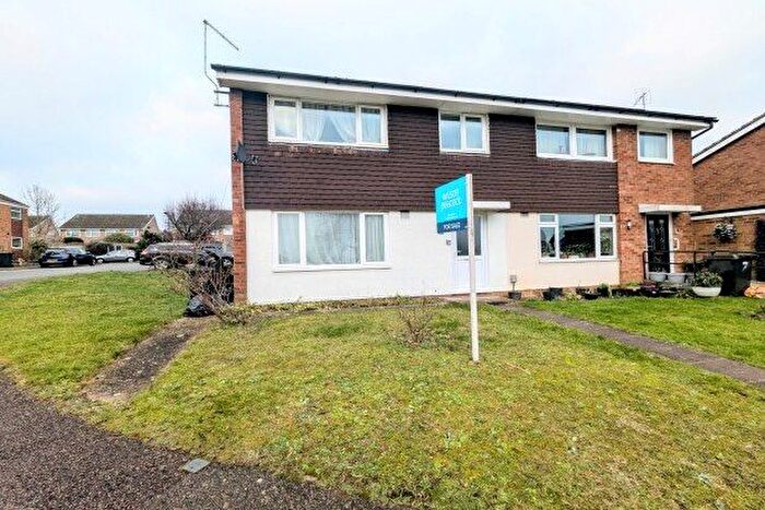 3 Bedroom Property To Rent In Cotman Close, Bedford, MK41