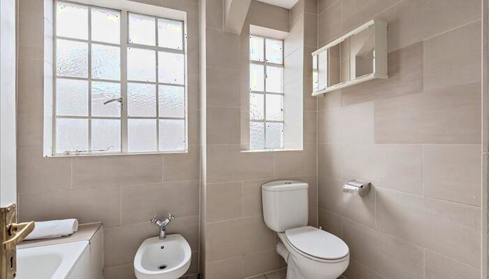 5 Bedroom Apartment To Rent In Strathmore Court, Park Road, St Johns Wood, London, NW8