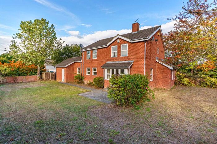 4 Bedroom Detached House To Rent In ** Month Let** Hepple Way, Gosforth, NE3