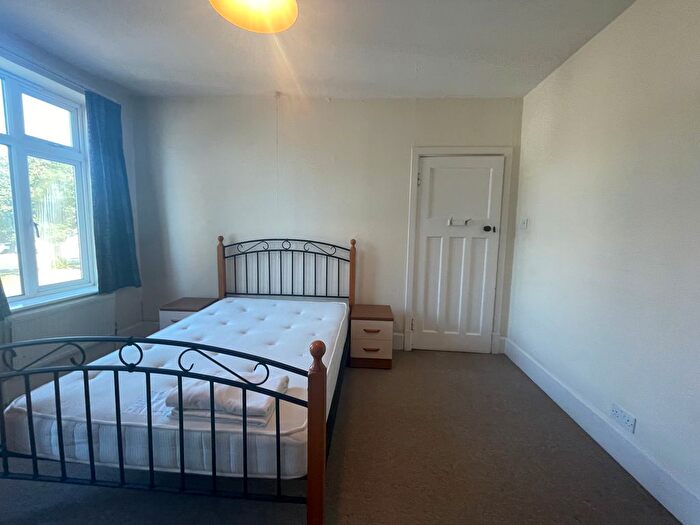 2 Bedroom Flat To Rent In Chesterton Road, Cambridge, CB4
