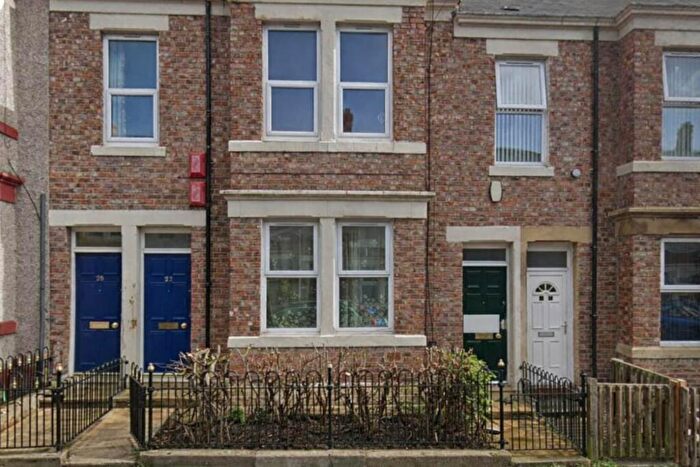 3 Bedroom Flat To Rent In Westbourne Avenue, Gateshead, NE8