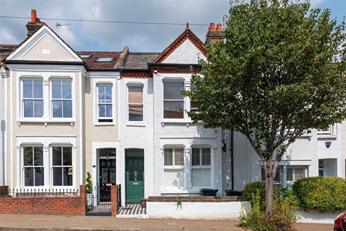 1 Bedroom Flat To Rent In Dagnan Road, London, SW12