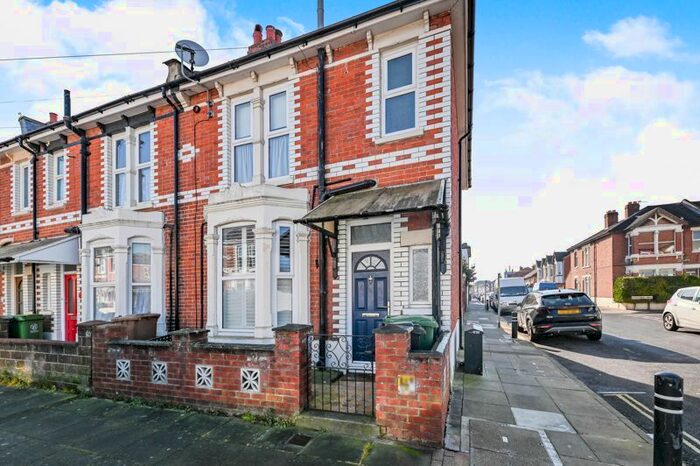 3 Bedroom Terraced House To Rent In Tredegar Road, Southsea, PO4