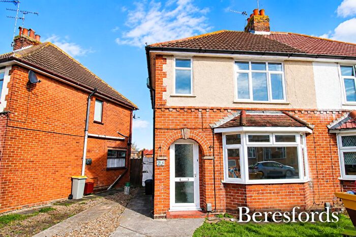 2 Bedroom Semi-Detached House To Rent In Smythies Avenue, CO1
