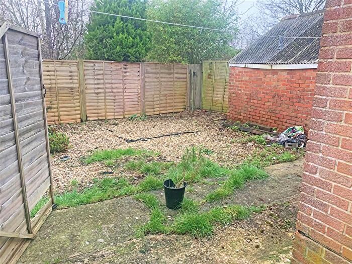 3 Bedroom End Of Terrace House For Sale In Broadmead, South Petherton, TA13
