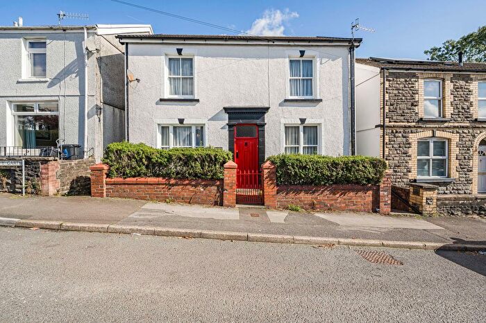 4 Bedroom Detached House For Sale In Gwaelodygarth, Merthyr Tydfil, CF47