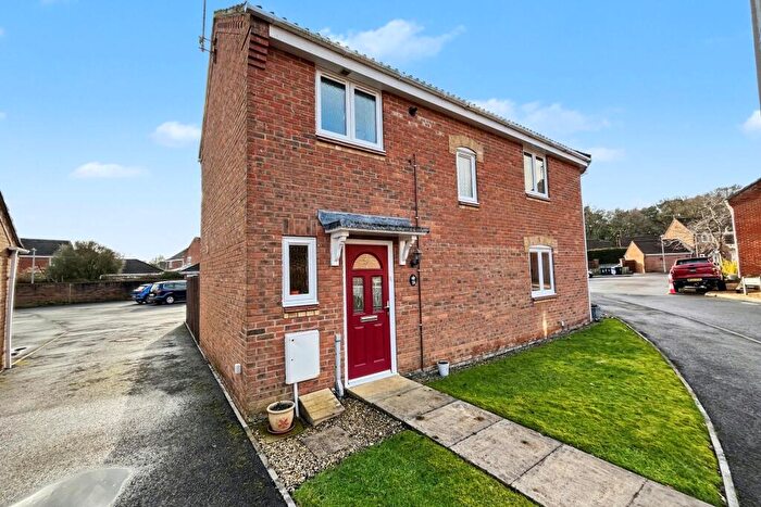 3 Bedroom End Of Terrace House For Sale In Verwood, BH31